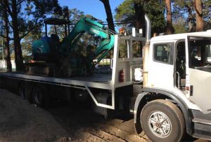 Sydney Tilt Tray Truck